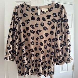 Black and Tan Women's Top